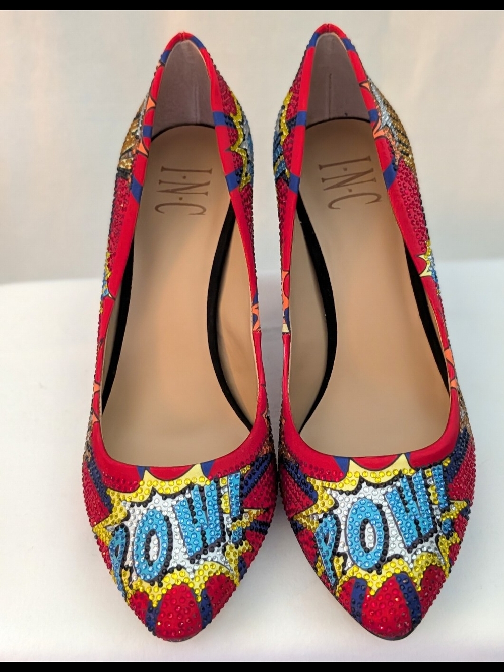INC Red Comic-Print Rhinestone Womens High Heels - Picture 3 of 4